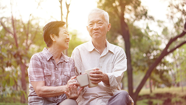 uong nuoc yen tang cuong tri nho cho nguoi gia